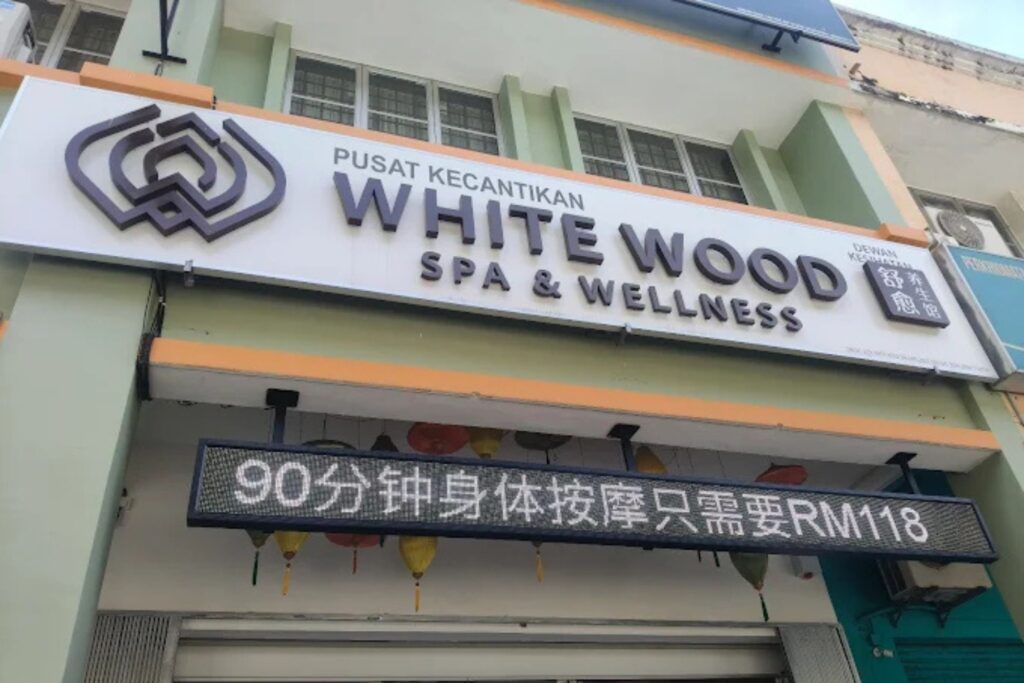 White Wood SPA & Wellness Setia Indah